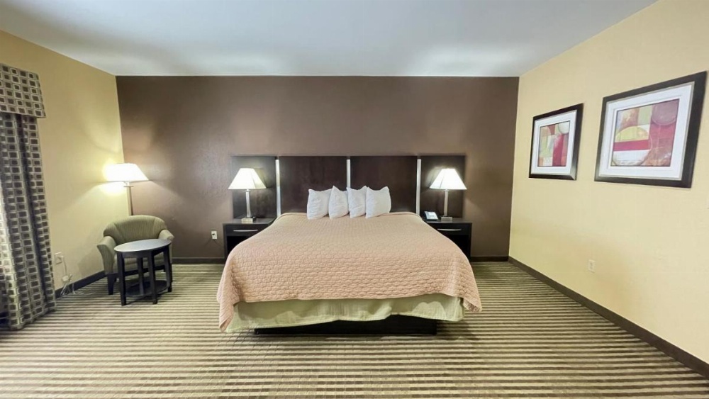 Room Image 2
